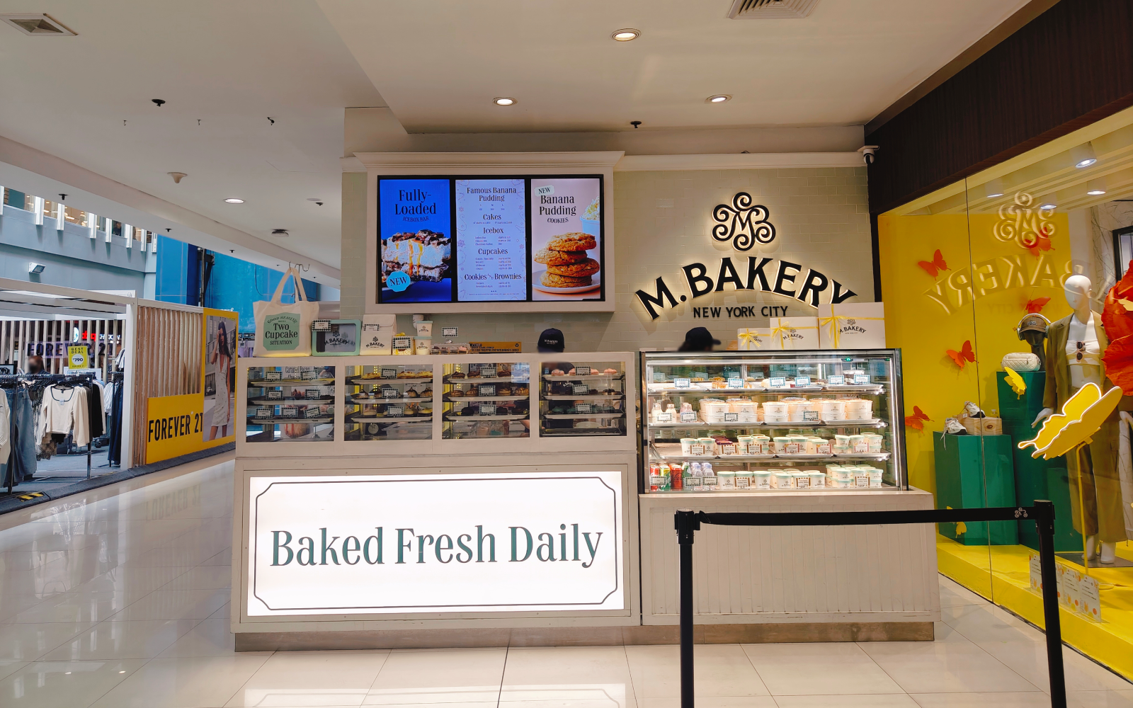 M. BAKERY in SM Megamall